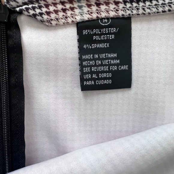 Shelby Rose New York Multi-color 2 Piece Suit Unlined 14 - Picture 6 of 9